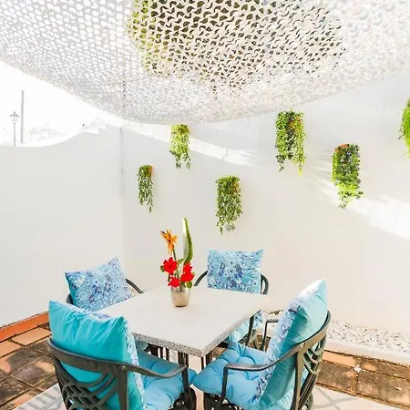 Casa Bora Bora Marbella